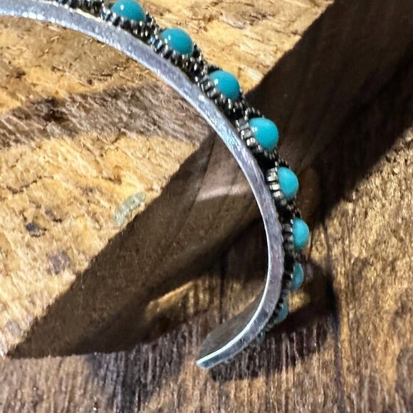 Southwestern Boho Vintage Turquoise Cowgirl Open Bangle with Gift Box - Picture 2 of 10
